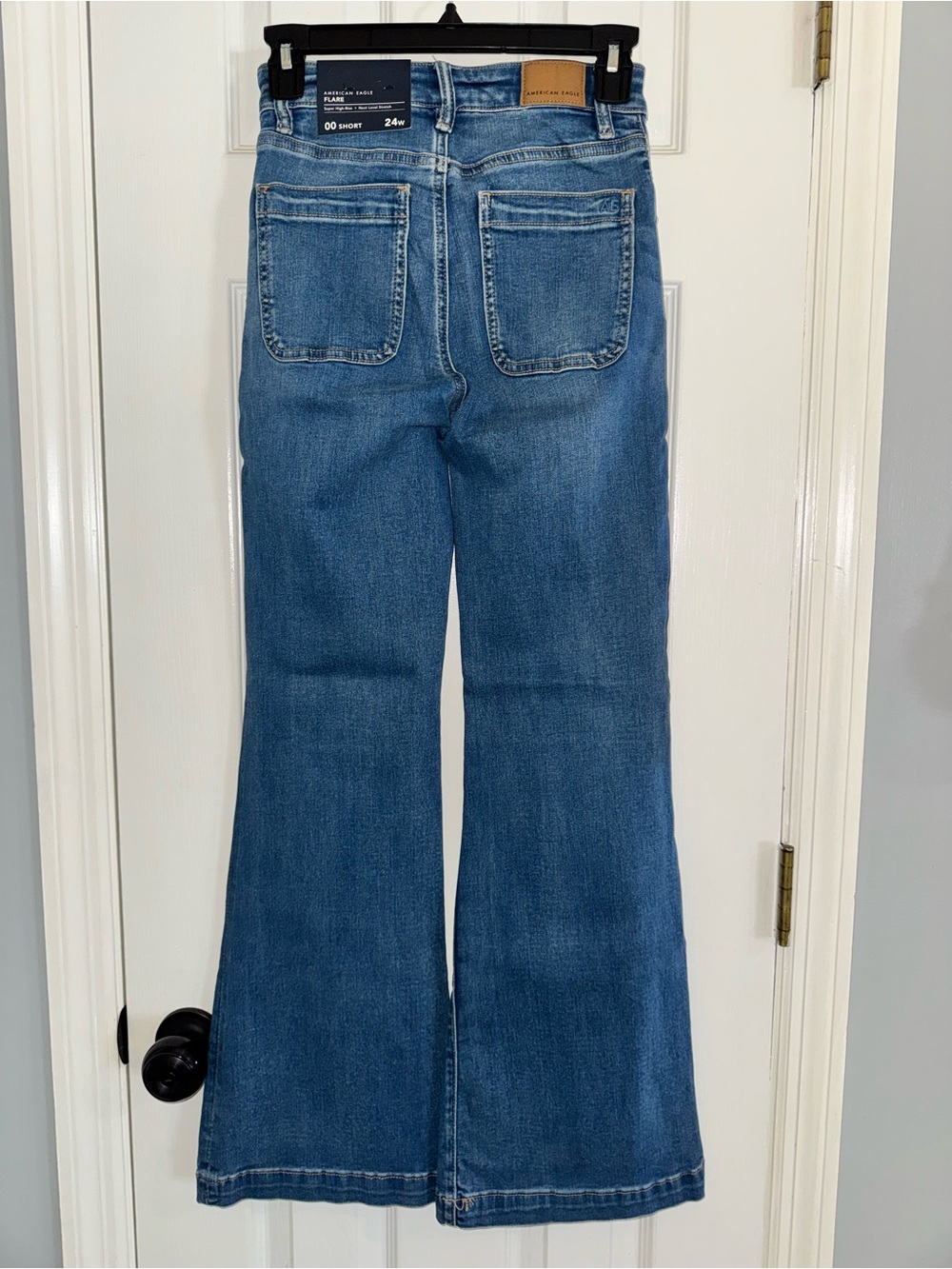 American Eagle Outfitters Super High-Rise Next Level Stretch Wide Leg Jeans - Picture 6 of 7